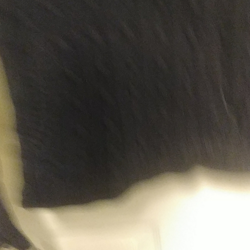 Sweater - Picture 4 of 7